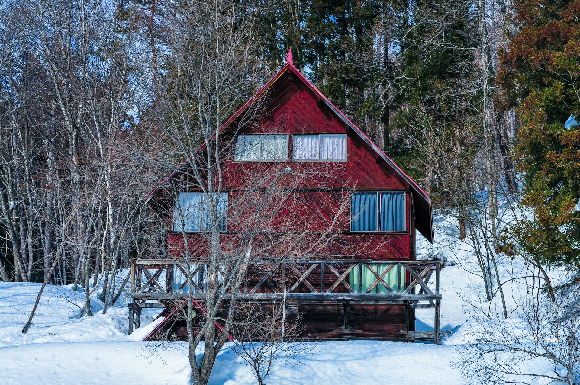 Why Are People Selling Their Cottages in Ontario?