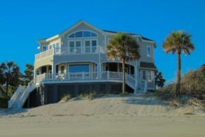 Are Luxury Vacation Rentals a Viable Investment Strategy?