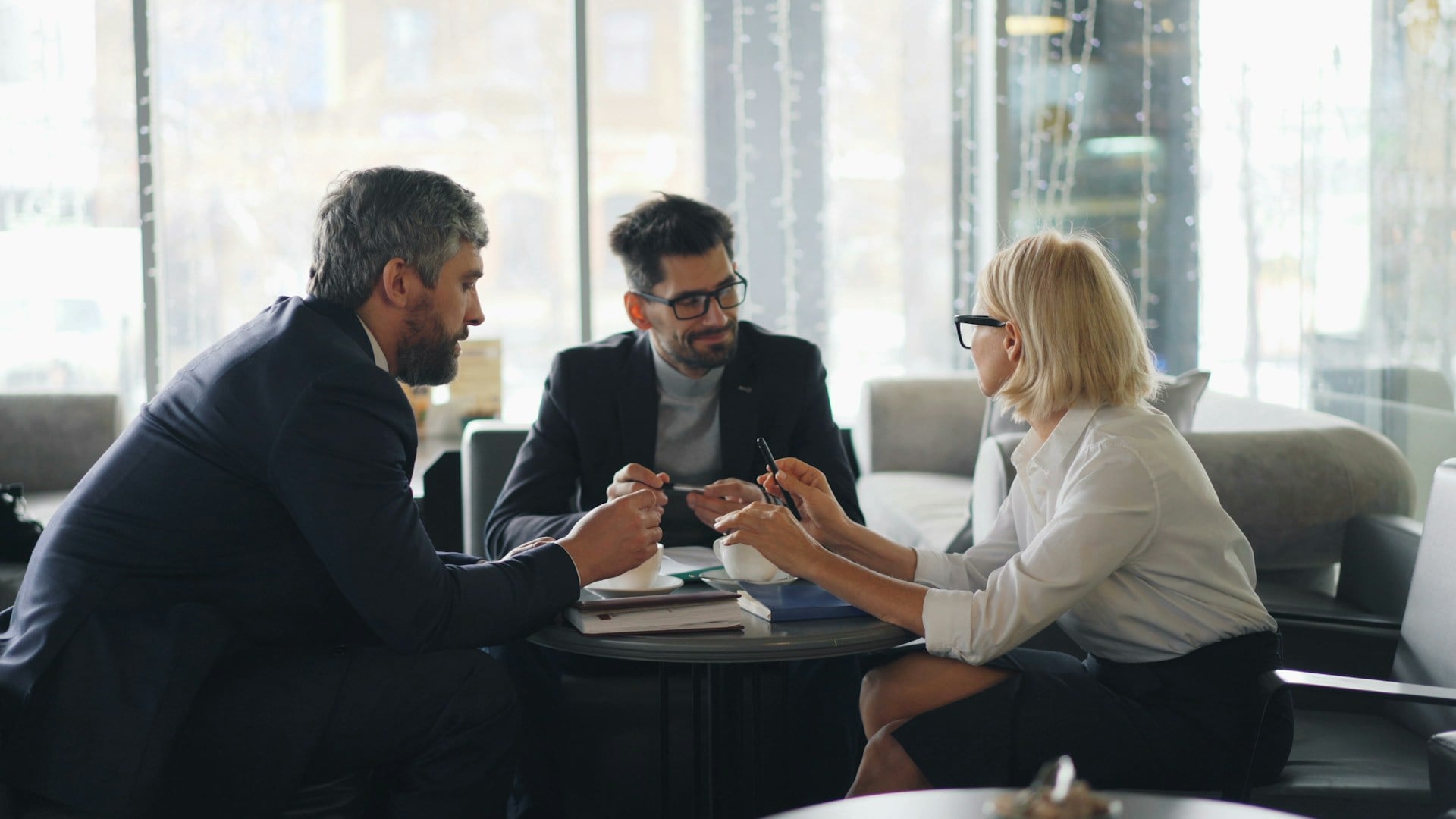 How Do Deadline Pressures Alter Real Estate Negotiations?